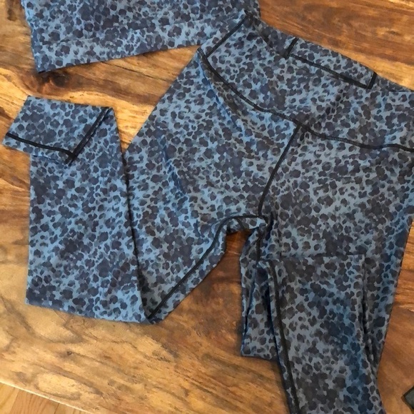 ALLFENIX Leopard Leggings and Bra Large - Picture 4 of 7